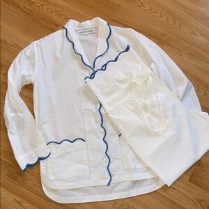 Heidi Carey White Pajama Set with Blue Scalloped Edge Size XSmall Cotton